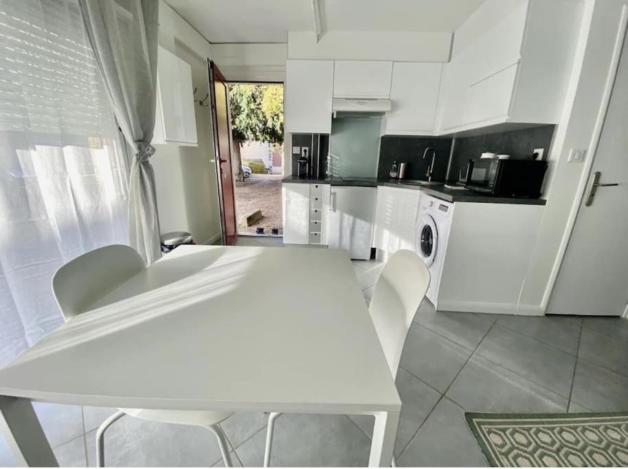 Apartamento Jean Paul 2 Au Coeur De Rouen , Gare "Menage & Linge Inclus" Exterior foto